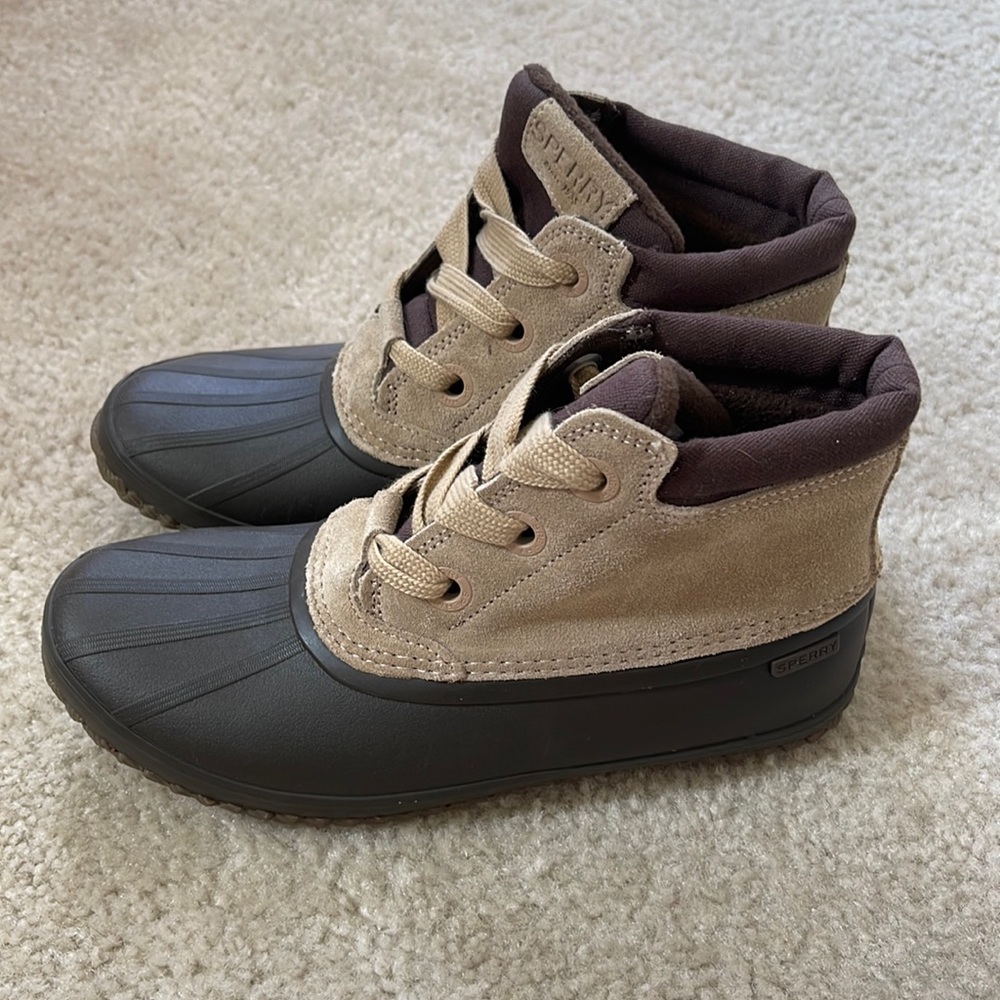 Brown Women’s Sperry Breakwater Suede Duck Boots